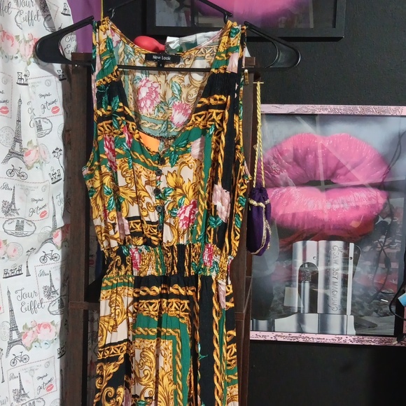 NewLook_Center of Attn Dress - Picture 2 of 5